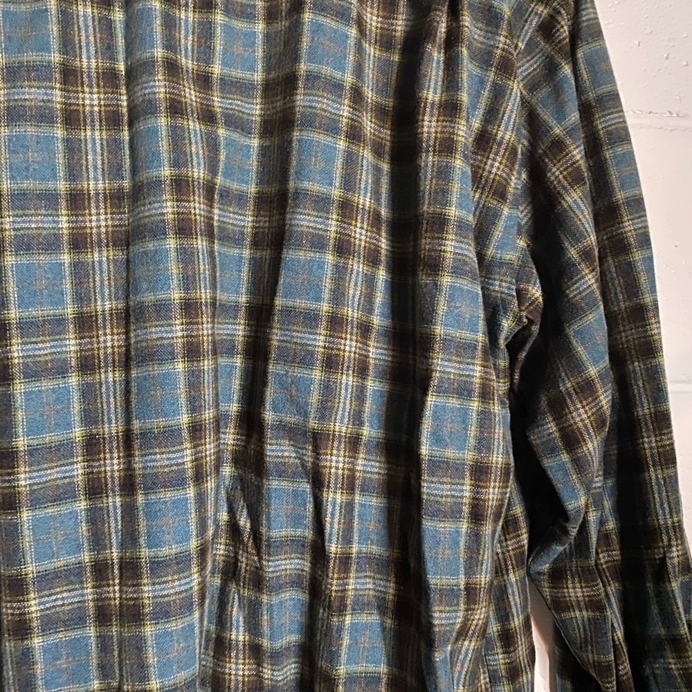Gap Large Button Down Flannel Shirt - image 2